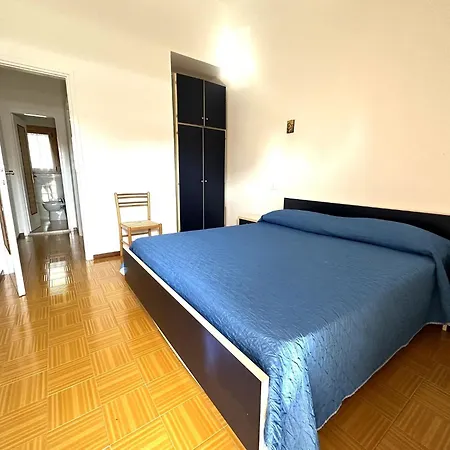 Vila Two-storey Flat